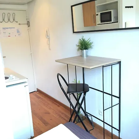 Hotell Du Petit Louvre Nice