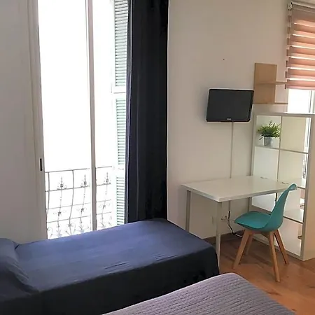 Hotel Du Petit Louvre