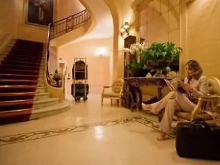 Du Petit Louvre Nizza