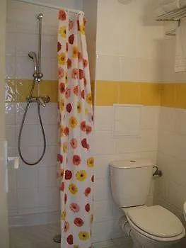 Hotel Du Petit Louvre Nice