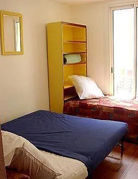 Hotel Du Petit Louvre