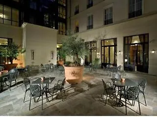 Hotel Du Petit Louvre Nice
