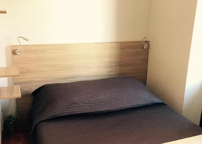 Du Petit Louvre Hotel Nice